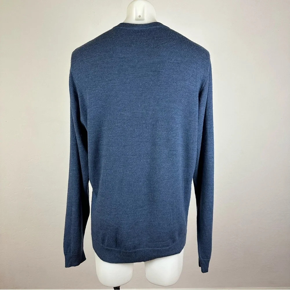 Nordstrom men’s neck